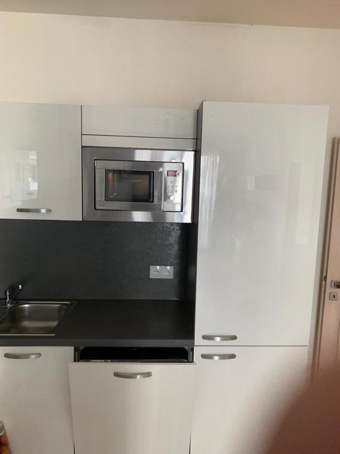 פראג Residence Garden Tower - 8 Min Do Centra, Garaz מראה חיצוני תמונה