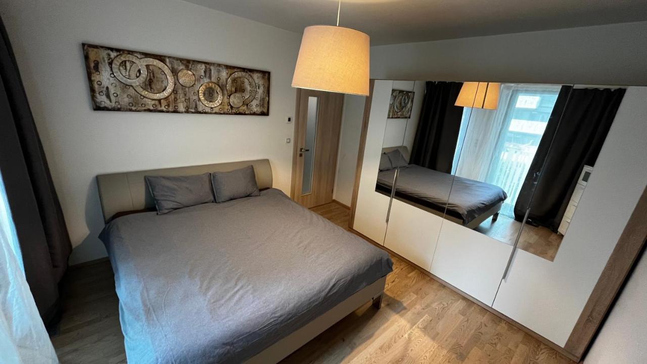 פראג Residence Garden Tower - 8 Min Do Centra, Garaz מראה חיצוני תמונה